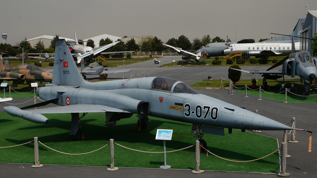 متحف الطيران الحربى فى اسطنبول