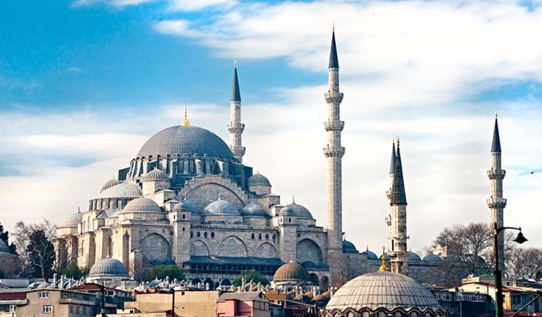 مسجد السليمانية .. أحد الروائع الاسلامية في اسطنبول 